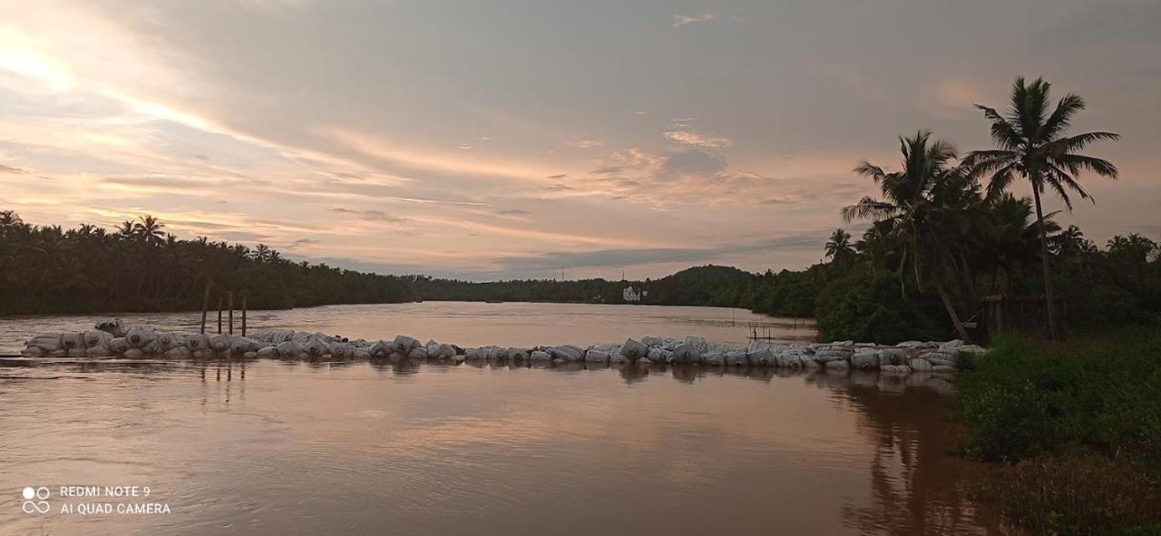 Shruthi'S Aarohi-Nature'S Retreat Mulappilangad Exterior photo